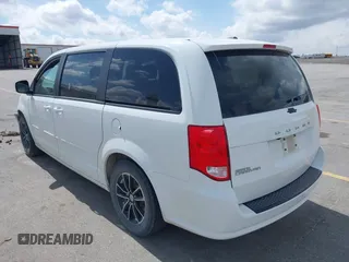 2017 Dodge Grand Caravan SE with VIN 2C4RDGBG9HR650185, listed as a IAAI auction lot 41931009 with 71,885 mi miles and . Bid and sale history available at DreamBid. Image 3.
