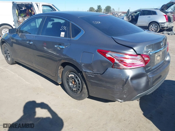 2017 Nissan Altima 2.5 SR with VIN 1N4AL3AP2HC488506, listed as a IAAI auction lot 40853197 with 117,806 mi miles. Bid and sale history available at carsss.com. Image 3.