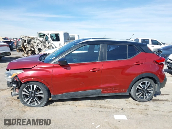 2018 Nissan Kicks S with VIN 3N1CP5CU5JL525597, listed as a IAAI auction lot 41485867 with 100,840 mi miles. Bid and sale history available at carsss.com. Image 14.