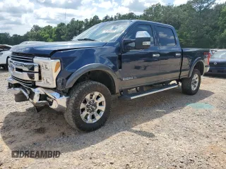 2017 Ford F-250 Lariat z VIN 1FT7W2BTXHEF07132, wystawiony jako Copart lot #55184555 z przebiegiem Nie podano mil oraz Szkoda całkowita • Salvage title. Historia ofert i sprzedaży dostępna na DreamBid. Obrazek 1.