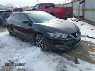 2018 Nissan Maxima SV with VIN 1N4AA6AP5JC384119, listed as a IAAI auction lot 41353069 with 97,136 mi miles. Bid and sale history available at carsss.com. Image 1.
