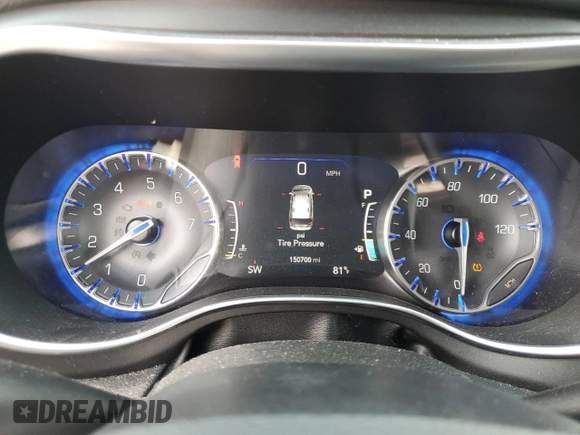 2020 Chrysler Pacifica Limited with VIN 2C4RC1GG5LR276370, listed as a Copart auction lot 61098805 with 150,700 mi miles and Salvage title. Bid and sale history available at DreamBid. Image 9.