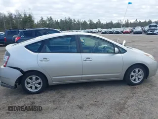 2005 Toyota Prius with VIN JTDKB20U550127318, listed as a IAAI auction lot 41852114 with 130,000 mi miles and . Bid and sale history available at DreamBid. Image 13.