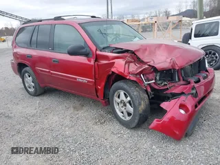 2003 GMC Envoy SLE z VIN 1GKDT13S632170775, wystawiony jako IAAI lot #41859593 z przebiegiem 179 057 mil mil oraz . Historia ofert i sprzedaży dostępna na DreamBid. Obrazek 1.