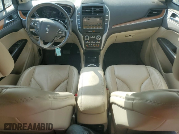 2019 Lincoln MKC Select with VIN 5LMCJ2C99KUL18946, listed as a Copart auction lot 50783465 with 82,882 mi miles and Salvage Title. Bid and sale history available at carsss.com. Image 8.