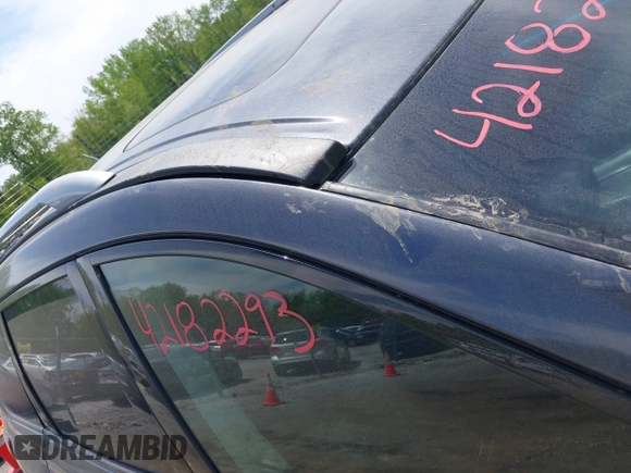 2014 Nissan Pathfinder S with VIN 5N1AR2MM0EC716000, listed as a IAAI auction lot 42182293 with 196,728 mi miles and . Bid and sale history available at DreamBid. Image 6.
