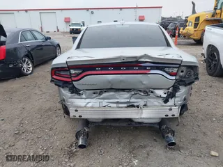 2019 Dodge Charger R/T with VIN 2C3CDXCT2KH605656, listed as a IAAI auction lot 41464186 with 118,254 mi miles. Bid and sale history available at carsss.com. Image 17.