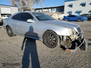 2002 Mercedes-Benz CLK-Class AMG with VIN WDBLJ74G62T095979, listed as a Copart auction lot 41872895 with 98,556 mi miles and Salvage Title. Bid and sale history available at carsss.com. Image 4.