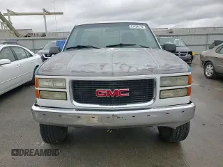 1989 GMC Sierra 2500 z VIN 1GTGK24K8KE532683, wystawiony jako Copart lot #51434114 z przebiegiem 79 134 mil mil oraz Szkody całkowita. Historia ofert i sprzedaży dostępna na DreamBid. Obrazek 10.