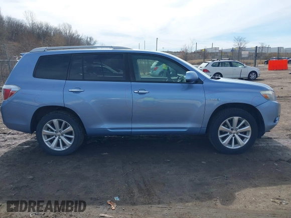 2008 Toyota Highlander Hybrid with VIN JTEEW41A982003915, listed as a IAAI auction lot 41757415 with 256,996 mi miles. Bid and sale history available at carsss.com. Image 13.