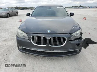 2009 BMW 7 Series 750Li with VIN WBAKB83509CY59929, listed as a Copart auction lot 45330245 with 117,156 mi miles and Salvage Title. Bid and sale history available at DreamBid. Image 5.