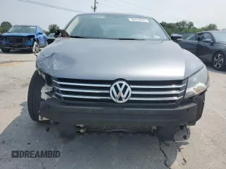 2015 Volkswagen Passat Limited Edition with VIN 1VWAT7A30FC098027, listed as a Copart auction lot 60612055 with 121,208 mi miles and Salvage title. Bid and sale history available at DreamBid. Image 5.