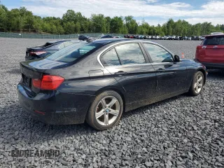2015 BMW 3 Series 328i xDrive z VIN WBA3B3G55FNR86726, wystawiony jako Copart lot #64843165 z przebiegiem 112 982 mil mil oraz Czysty tytuł • Clean title. Historia ofert i sprzedaży dostępna na DreamBid. Obrazek 3.