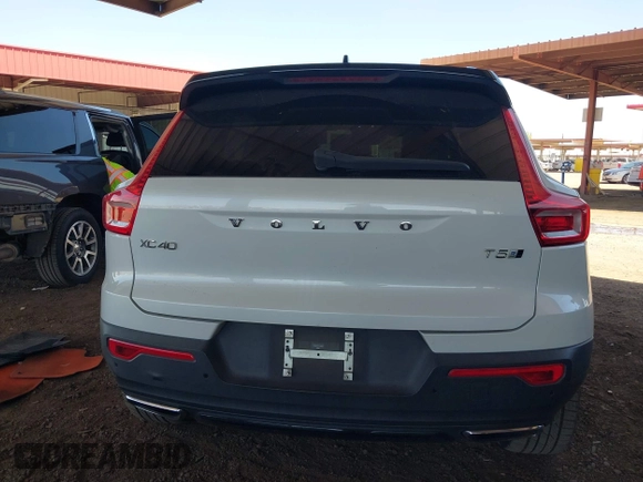2019 Volvo XC40 Momentum с VIN YV4162XZ5K2016041, выставлен на аукционе IAAI как лот 42565362 с пробегом 112 329 миль миль и . История ставок и продаж доступна на DreamBid. Изображение 15.