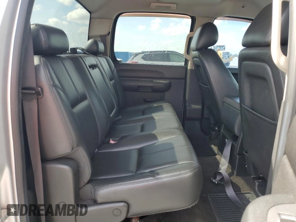2013 GMC Sierra 1500 SLE with VIN 3GTP1VE09DG301496, listed as a Copart auction lot 57856585 with 132,411 mi miles and Non repairable. Bid and sale history available at DreamBid. Image 10.