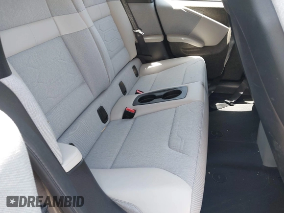 2015 BMW i3 с VIN WBY1Z4C50FV500971, выставлен на аукционе IAAI как лот 42328538 с пробегом 47 809 миль миль и . История ставок и продаж доступна на DreamBid. Изображение 8.