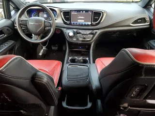 2021 Chrysler Pacifica Hybrid Limited z VIN 2C4RC1S71MR569059, wystawiony jako Copart lot #81278244 z przebiegiem 27 662 mil mil oraz Szkoda całkowita • Salvage title. Historia ofert i sprzedaży dostępna na DreamBid. Obrazek 8.