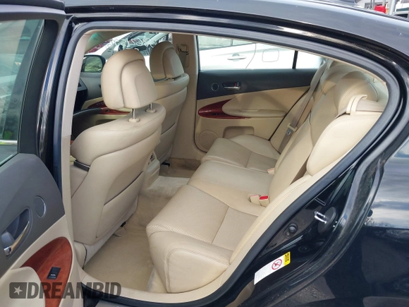 2008 Lexus GS with VIN JTHCE96S180019551, listed as a IAAI auction lot 38621596 with 141,645 mi miles. Bid and sale history available at carsss.com. Image 8.