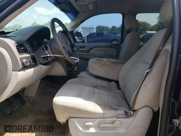 2007 Chevrolet Tahoe LT z VIN 1GNFC13JX7R114712, wystawiony jako Copart lot #62892205 z przebiegiem 295 890 mil mil oraz Szkoda całkowita • Salvage title. Historia ofert i sprzedaży dostępna na DreamBid. Obrazek 7.
