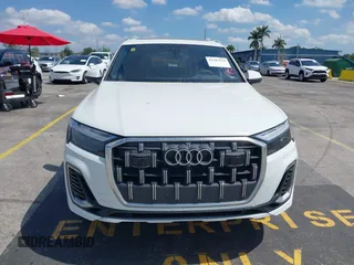 2025 Audi Q7 Premium Plus with VIN WA1LVBF70SD014968, listed as a IAAI auction lot 41787534 with 7,568 mi miles and . Bid and sale history available at DreamBid. Image 12.