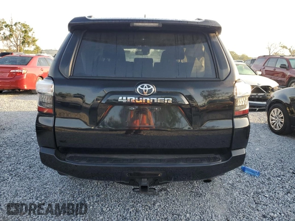 2022 Toyota 4Runner SR5 with VIN JTEEU5JR5N5269489, listed as a Copart auction lot 57460955 with 42,981 mi miles and Salvage title. Bid and sale history available at DreamBid. Image 6.
