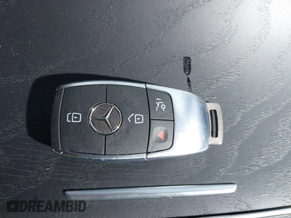 2020 Mercedes-Benz GLC 300 with VIN WDC0G8DB7LF718775, listed as a IAAI auction lot 41807370 with 59,120 mi miles and . Bid and sale history available at DreamBid. Image 11.