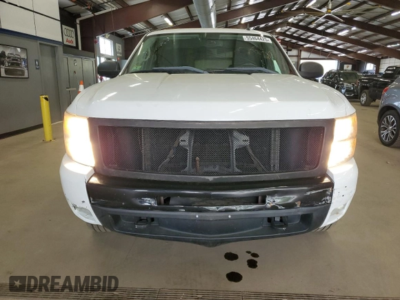 2009 Chevrolet Silverado 1500 LT with VIN 3GCEK23349G158321, listed as a Copart auction lot 55464425 with 119,509 mi miles and Clean Title. Bid and sale history available at DreamBid. Image 5.