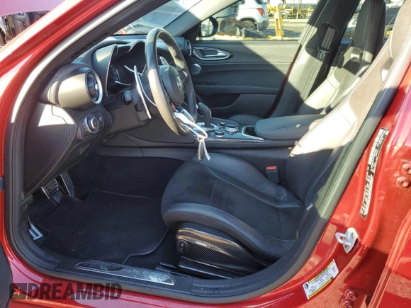 2023 Alfa Romeo Giulia Quadrifoglio with VIN ZARFAMEV2P7673589, listed as a Copart auction lot 85325654 with 14,944 mi miles and Salvage title. Bid and sale history available at DreamBid. Image 7.