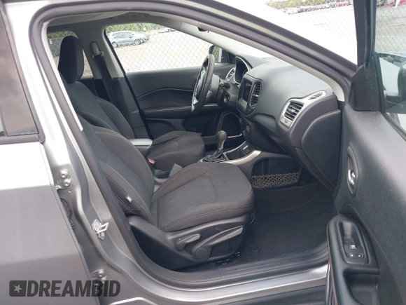 2018 Jeep Compass Sport с VIN 3C4NJCAB9JT318935, выставлен на аукционе IAAI как лот 42661262 с пробегом 257 841 миль миль и . История ставок и продаж доступна на DreamBid. Изображение 5.