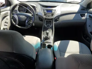 2013 Hyundai Elantra Limited с VIN 5NPDH4AE9DH277511, выставлен на аукционе Copart как лот 55348515 с пробегом 216 934 миль миль и Списание • Salvage title. История ставок и продаж доступна на DreamBid. Изображение 8.