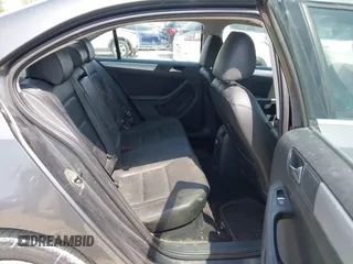 2013 Volkswagen Jetta SE z VIN 3VWDP7AJ3DM430540, wystawiony jako IAAI lot #42131097 z przebiegiem 121 838 mil mil oraz . Historia ofert i sprzedaży dostępna na DreamBid. Obrazek 8.