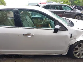 2012 Lincoln MKZ with VIN 3LNHL2JC0CR814339, listed as a IAAI auction lot 42346806 with 127,943 mi miles and . Bid and sale history available at DreamBid. Image 17.
