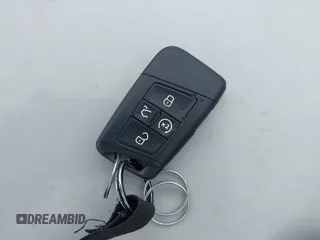 2018 Volkswagen Atlas SEL Premium z VIN 1V2NR2CAXJC554740, wystawiony jako IAAI lot #41773681 z przebiegiem 83 296 mil mil oraz . Historia ofert i sprzedaży dostępna na DreamBid. Obrazek 11.