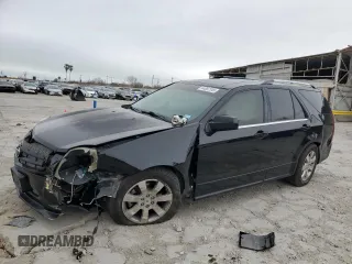 2009 Cadillac SRX RWD z VIN 1GYEE637290138987, wystawiony jako Copart lot #44857345 z przebiegiem 128 119 mil mil oraz Szkoda całkowita • Salvage title. Historia ofert i sprzedaży dostępna na DreamBid. Obrazek 1.