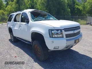 2008 Chevrolet Tahoe LTZ with VIN 1GNFK13058R134250, listed as a IAAI auction lot 42395103 with Not provided miles and . Bid and sale history available at DreamBid. Image 1.