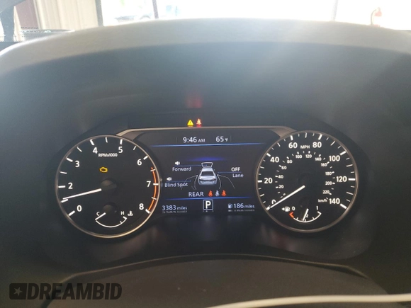 2025 Nissan Altima SV z VIN 1N4BL4DV6SN381202, wystawiony jako Copart lot #59273895 z przebiegiem 3 383 mil mil oraz Czysty tytuł • Clean title. Historia ofert i sprzedaży dostępna na DreamBid. Obrazek 9.