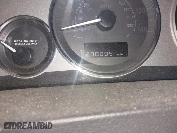 2008 Jeep Grand Cherokee with VIN 1J8HS58M58C117397, listed as a IAAI auction lot 41298484 with 208,095 mi miles and . Bid and sale history available at DreamBid. Image 15.