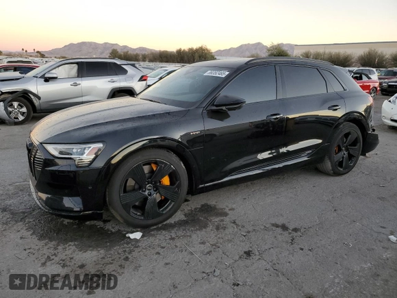2022 Audi e-tron Premium Plus с VIN WA1LAAGE5NB021918, выставлен на аукционе Copart как лот 88352465 с пробегом 42 662 миль миль и Списание • Salvage title. История ставок и продаж доступна на DreamBid. Изображение 1.