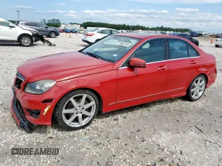 2014 Mercedes-Benz C 250 Sport with VIN WDDGF4HB8EA927880, listed as a Copart auction lot 58507445 with 152,995 mi miles and Salvage title. Bid and sale history available at DreamBid. Image 1.