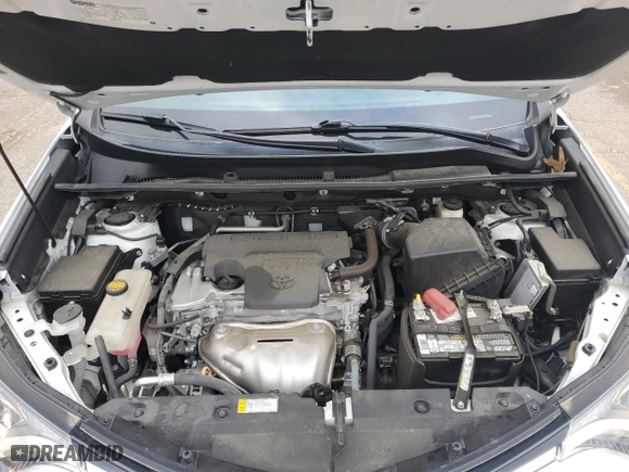2018 Toyota RAV4 XLE with VIN 2T3WFREV3JW489234, listed as a Copart auction lot 51530985 with 34,805 mi miles and Salvage Title. Bid and sale history available at carsss.com. Image 12.