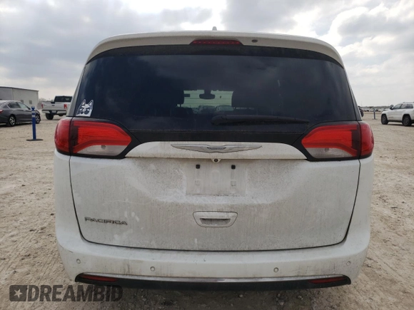 2017 Chrysler Pacifica Touring L z VIN 2C4RC1BG6HR816453, wystawiony jako Copart lot #45678025 z przebiegiem 109 227 mil mil oraz Szkoda całkowita • Salvage title. Historia ofert i sprzedaży dostępna na DreamBid. Obrazek 6.
