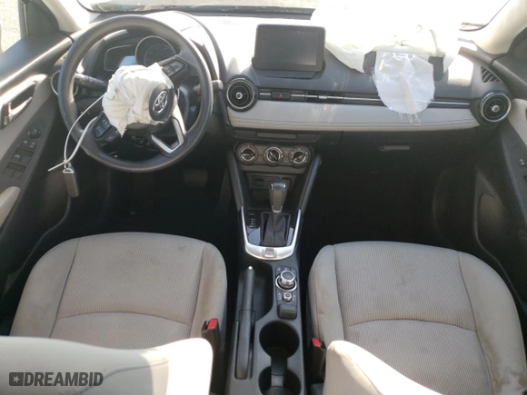 2019 Toyota Yaris Sedan L with VIN 3MYDLBYV2KY511935, listed as a Copart auction lot 61950194 with 47,902 mi miles and Salvage Title. Bid and sale history available at carsss.com. Image 8.