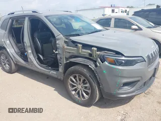 2020 Jeep Cherokee Latitude Plus z VIN 1C4PJMLBXLD568074, wystawiony jako IAAI lot #42164034 z przebiegiem 75 448 mil mil oraz . Historia ofert i sprzedaży dostępna na DreamBid. Obrazek 1.