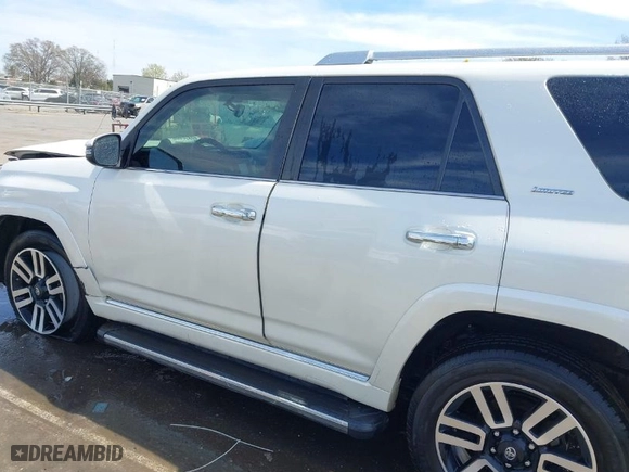2018 Toyota 4Runner SR5 with VIN JTEBU5JR9J5535299, listed as a IAAI auction lot 41836098 with 156,523 mi miles. Bid and sale history available at carsss.com. Image 14.