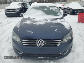 2014 Volkswagen Passat Wolfsburg Edition with VIN 1VWAS7A33EC044657, listed as a Copart auction lot 86707214 with 203,219 mi miles and Clean title. Bid and sale history available at DreamBid. Image 5.