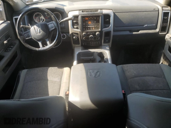 2016 Ram 2500 Big Horn z VIN 3C6UR5DL1GG162144, wystawiony jako Copart lot #62143855 z przebiegiem 177 645 mil mil oraz Szkoda całkowita • Salvage title. Historia ofert i sprzedaży dostępna na DreamBid. Obrazek 8.