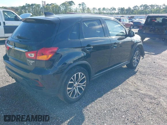 2018 Mitsubishi Outlander SE with VIN JA4AP3AW4JU012399, listed as a IAAI auction lot 42591534 with 152,809 mi miles and . Bid and sale history available at DreamBid. Image 4.