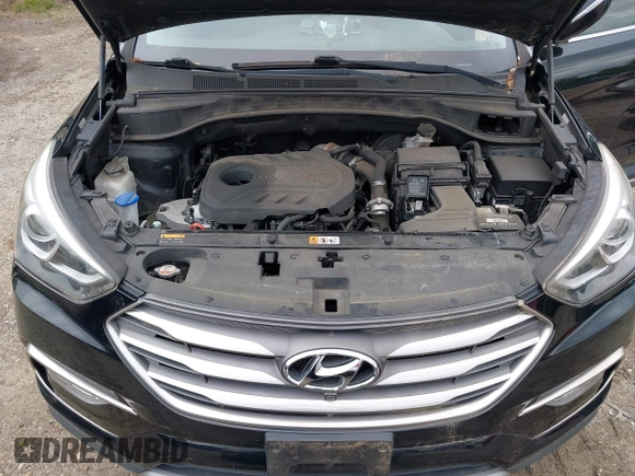 2017 Hyundai Santa Fe Ultimate z VIN 5XYZW4LA9HG416653, wystawiony jako IAAI lot #42350652 z przebiegiem 122 000 mil mil oraz . Historia ofert i sprzedaży dostępna na DreamBid. Obrazek 10.