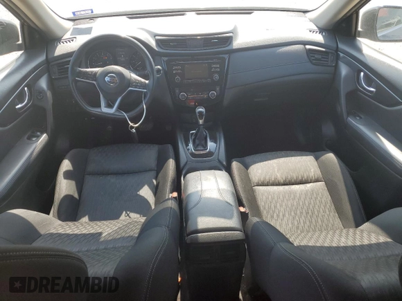 2017 Nissan Rogue SV z VIN KNMAT2MV5HP564579, wystawiony jako Copart lot #56025665 z przebiegiem 171 761 mil mil oraz Szkoda całkowita • Salvage title. Historia ofert i sprzedaży dostępna na DreamBid. Obrazek 8.