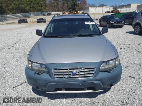 2003 Volvo V70 XC70 z VIN YV1SZ59H231105104, wystawiony jako Copart lot #48789195 z przebiegiem 281 646 mil mil oraz Czysty tytuł • Clean title. Historia ofert i sprzedaży dostępna na DreamBid. Obrazek 5.